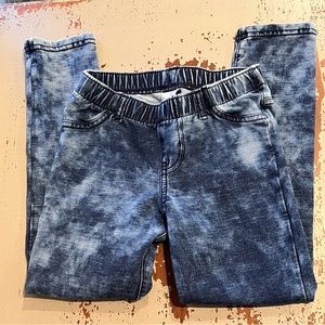 ⭐️4/$20 Cat & Jack Acid Wash Jean Jegging